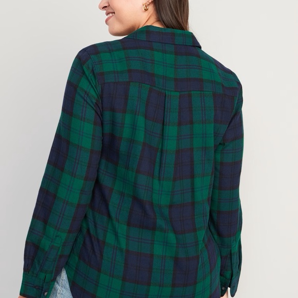 Old Navy Classic Plaid Flannel Shirt - Picture 2 of 3